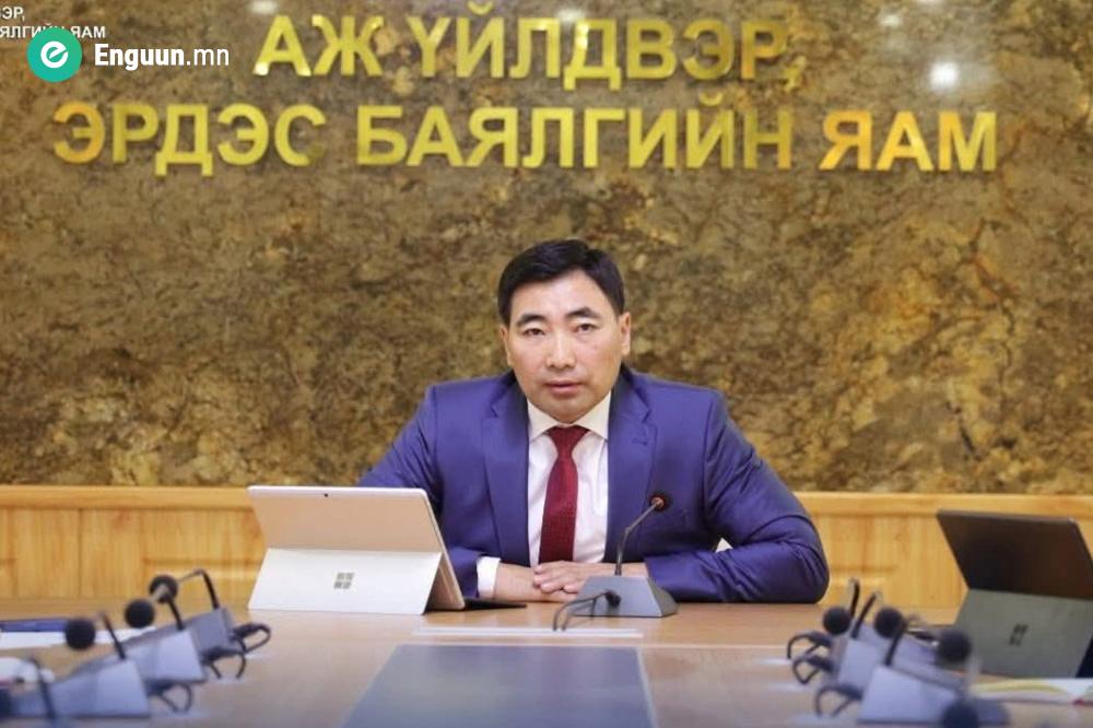 Аж үйлдвэр, эрдэс баялгийн яамны Төрийн нарийн бичгийн даргаар Б.Дашпүрэв томилогджээ